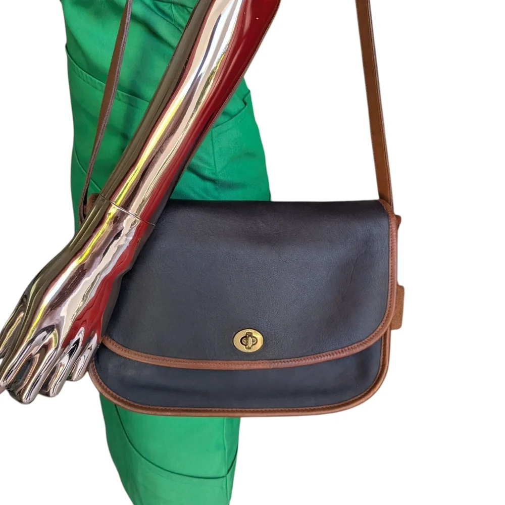 🤎Coach Vintage Spectator City Women's Crossbody Bag - Picture 2 of 14